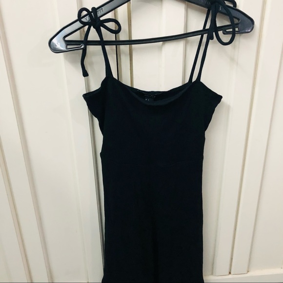 F21 black skater dress - Picture 6 of 14